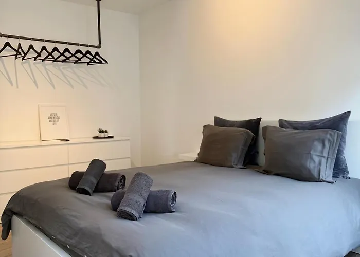 Appartement Au Coeur De Avec Parking Prive *